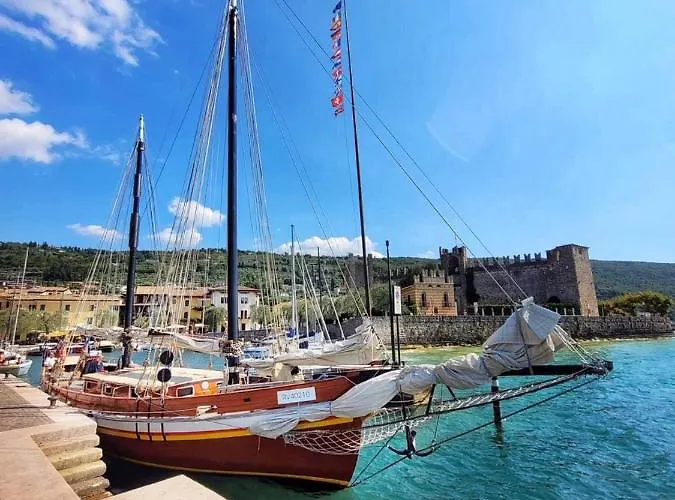 Relais Limonaia - & Garden Torri Del Benaco