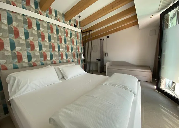 Relais Limonaia - & Garden Torri Del Benaco